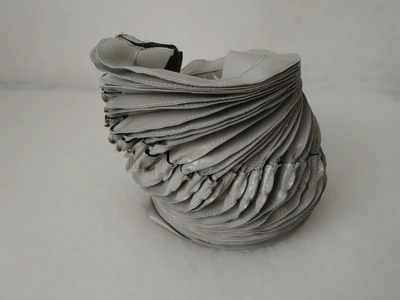 Ochranné měchy na hydraulické válce